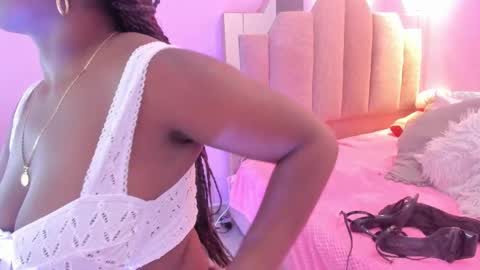 L O V E  online show from 14, 12, 2025