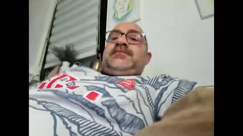 lover010983 online show from 15, 1, 2025