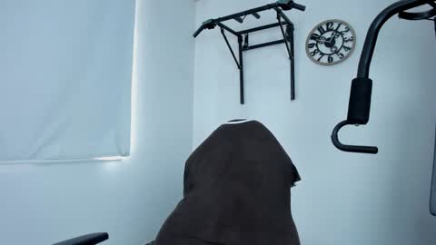 Snapshot of lover_fitnessboy chatting on 2, 2, 2025 kevin online show from 2, 2, 2025