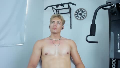 Snapshot of lover_fitnessboy chatting on 6, 2, 2025 kevin online show from 6, 2, 2025