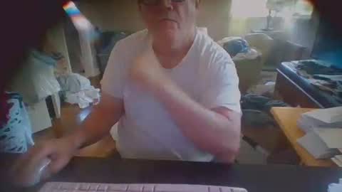 loverboy__xo online show from 9, 5, 2026