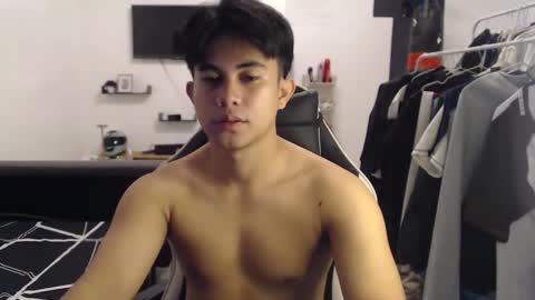 loverboyph04 online show from 6, 10, 2025