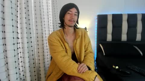 loverisu online show from 7, 1, 2026