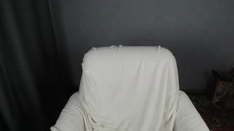 lovers613228 online show from 5, 2, 2025