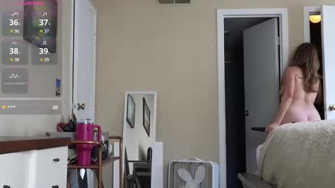Snapshot of lovesarachristine chatting on 17, 1, 2025 LoveSaraChristine online show from 17, 1, 2025