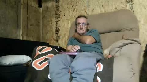 Snapshot of lovesex6565 chatting on 2, 11, 2025 just here to have fun and cum online show from 2, 11, 2025