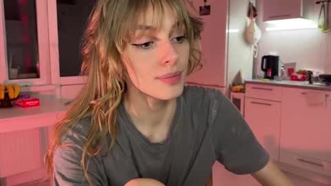 Snapshot of lovesstation chatting on 28, 1, 2025 lovesstation online show from 28, 1, 2025