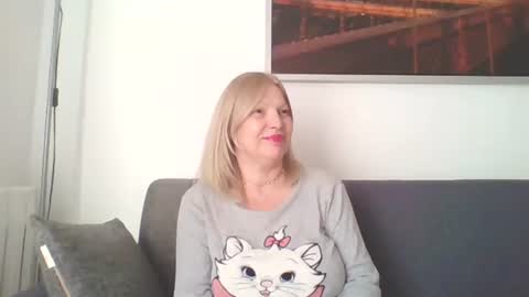 Marlyn online show from 20, 2, 2025