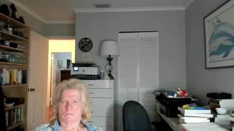 Snapshot of lovestylistwomen chatting on 1, 8, 2026 Michael online show from 1, 8, 2026