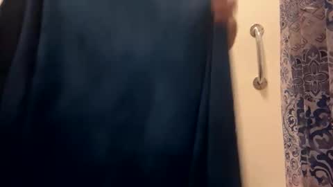 lovetitsandass678 online show from 2, 12, 2025