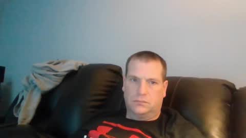 Snapshot of lovetocum37 chatting on 22, 2, 2025 lovetocum37 online show from 22, 2, 2025