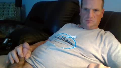 Snapshot of lovetocum37 chatting on 11, 9, 2025 lovetocum37 online show from 11, 9, 2025