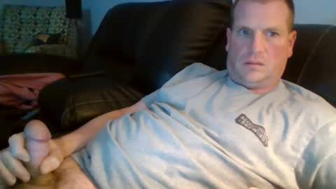 Snapshot of lovetocum37 chatting on 13, 4, 2026 lovetocum37 online show from 13, 4, 2026