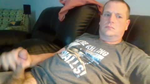 Snapshot of lovetocum37 chatting on 2, 5, 2026 lovetocum37 online show from 2, 5, 2026