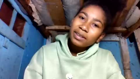 loveyou751 online show from 16, 4, 2026