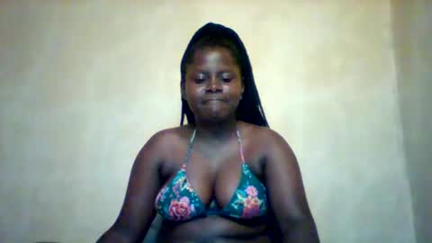 Snapshot of loviett chatting on 19, 5, 2026 loviett online show from 19, 5, 2026