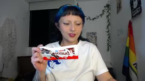 Snapshot of loving_alma chatting on 25, 7, 2026 loving_alma online show from 25, 7, 2026
