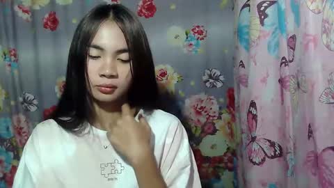 loving_rhean online show from 6, 5, 2026