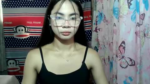 loving_rhean online show from 22, 5, 2026