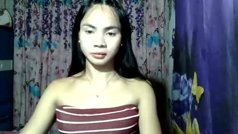 Snapshot of loving_rhean chatting on 6, 8, 2026 loving_rhean online show from 6, 8, 2026