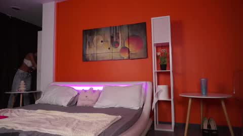 Nora online show from 29, 9, 2025