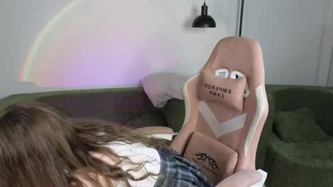 Snapshot of lovvingwhisperr chatting on 3, 5, 2026 Erika online show from 3, 5, 2026