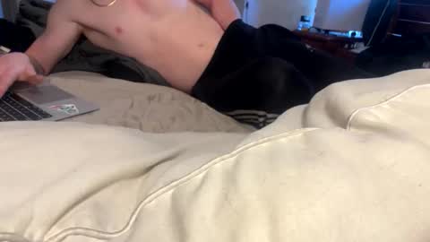 lowkey42011 online show from 23, 11, 2025