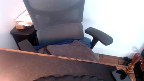 Snapshot of lreed090 chatting on 14, 5, 2026 lreed090 online show from 14, 5, 2026