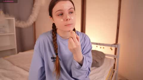 Lu 3 online show from 4, 12, 2025