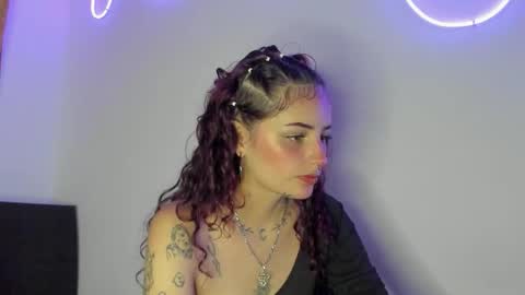 Snapshot of luaar_moon chatting on 15, 1, 2026 Jenn online show from 15, 1, 2026