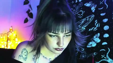 Jenn online show from 26, 7, 2026