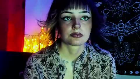 Jenn online show from 2, 8, 2026