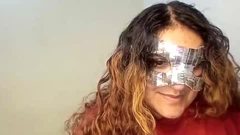 Snapshot of luana363 chatting on 29, 10, 2025 luana363 online show from 29, 10, 2025