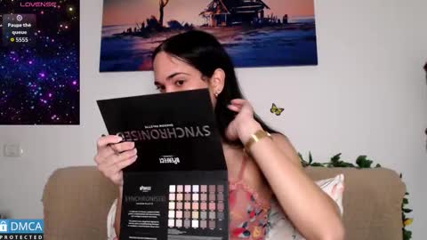 luara_ online show from 11, 1, 2026