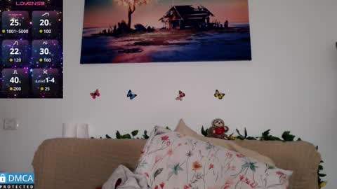 luara_ online show from 14, 1, 2026