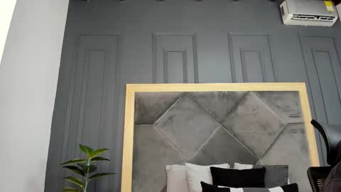 luca_morettii online show from 29, 10, 2025