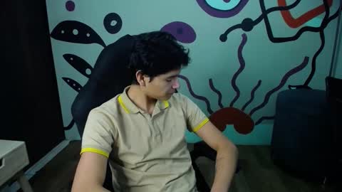 Snapshot of luca_vega chatting on 11, 10, 2025 luca online show from 11, 10, 2025