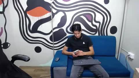 Snapshot of luca_vega chatting on 7, 11, 2025 luca online show from 7, 11, 2025