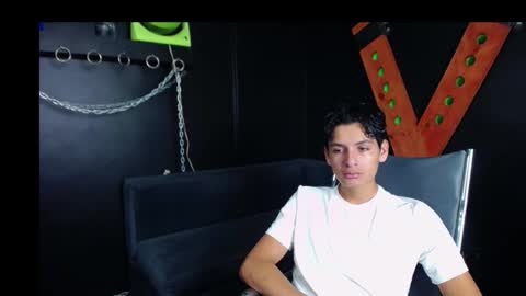 Snapshot of luca_vega chatting on 11, 11, 2025 luca online show from 11, 11, 2025