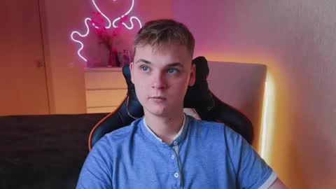 Snapshot of lucas_dany chatting on 10, 9, 2025 Lucas Gill online show from 10, 9, 2025