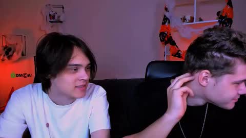 lucas_long_ online show from 2, 11, 2025