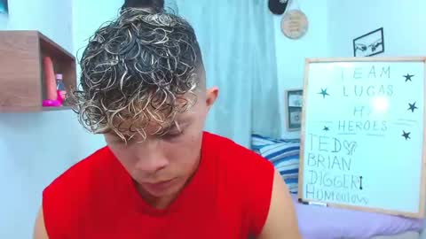 Lucas Luxx online show from 17, 10, 2025