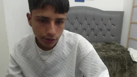 Snapshot of lucas_rivass chatting on 11, 11, 2025 LUCAS RIVAS online show from 11, 11, 2025