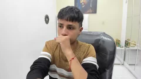 Snapshot of lucas_rivass chatting on 12, 11, 2025 LUCAS RIVAS online show from 12, 11, 2025