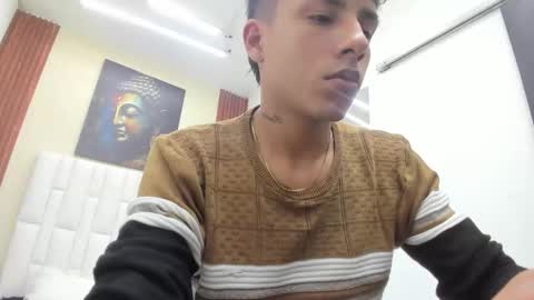 Snapshot of lucas_rivass chatting on 18, 12, 2025 LUCAS RIVAS online show from 18, 12, 2025