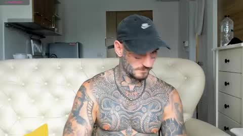 Snapshot of lucasexclusive chatting on 15, 9, 2025 lucasexclusive online show from 15, 9, 2025