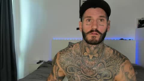 Snapshot of lucasexclusive chatting on 25, 4, 2026 lucasexclusive online show from 25, 4, 2026