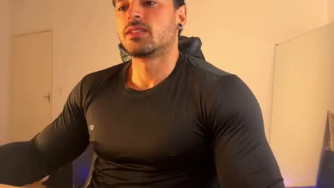 Snapshot of lucasfit24 chatting on 25, 6, 2026 lucasfit24 online show from 25, 6, 2026
