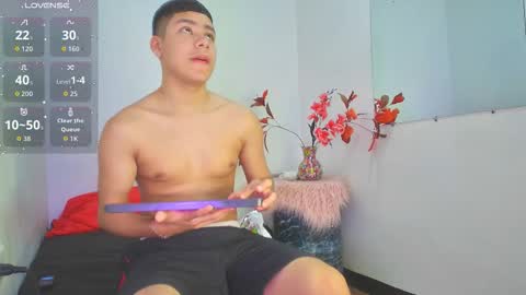 LUCAS TORREZ online show from 2, 12, 2025