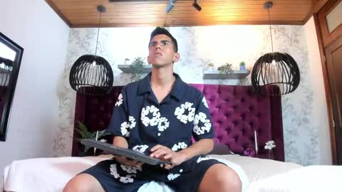 Snapshot of lucca_moreti chatting on 26, 5, 2026 Lucca Moreti online show from 26, 5, 2026